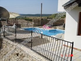 Красива вила с гледка към морето в Рогачево